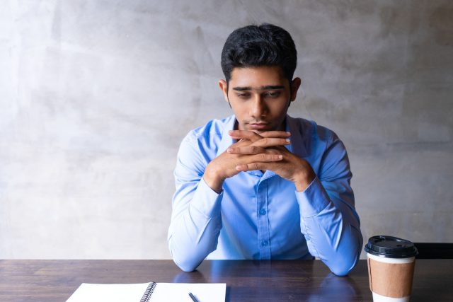 https://vedumm.com/wp-content/uploads/2026/03/sad-author-thinking-article-feeling-writers-block-2-640x427.jpg